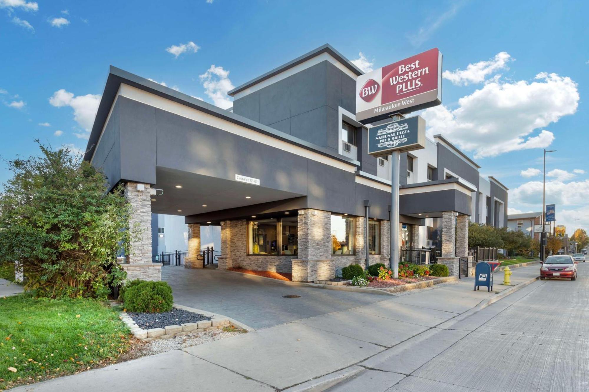 Best Western Plus Milwaukee West Buitenkant foto